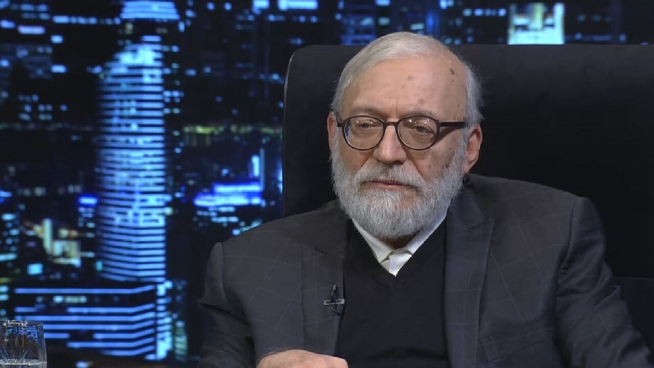 روزنامه اصولگرا: بسیاری از کارشناسان تلویزیون سطح بسیار نازلی دارند و عموما سفارشی و تکراری اند/ به همین دلیل مردم از تلویزیون دور شده اند روزنامه اصولگرا: بسیاری از کارشناسان تلویزیون سطح بسیار نازلی دارند و عموما سفارشی و تکراری اند/ به همین دلیل مردم از تلویزیون دور شده اند